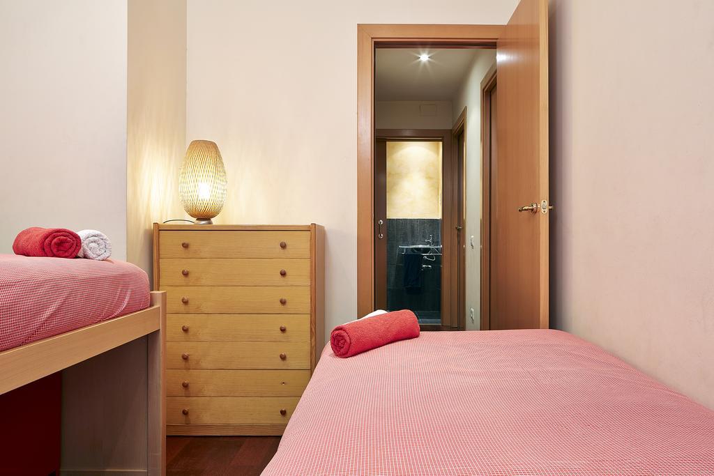 ברצלונה Olles Apartment מראה חיצוני תמונה