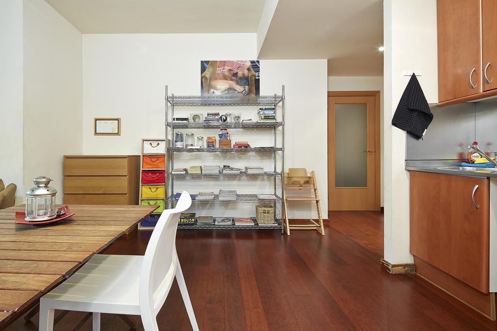 ברצלונה Olles Apartment מראה חיצוני תמונה